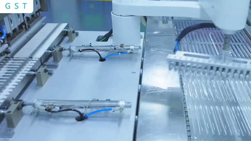 自动化设备维护成本与人工加班费：如何权衡效益